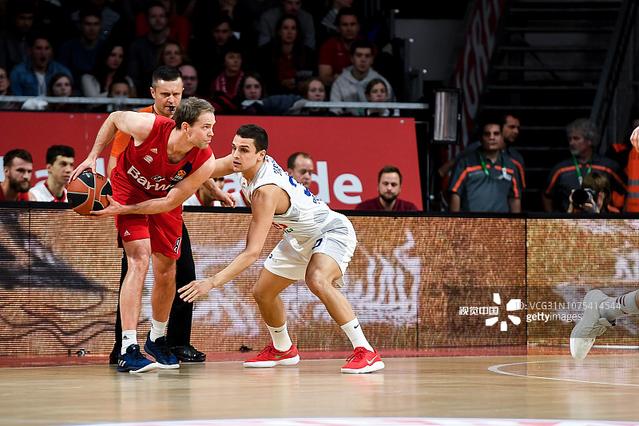 墨足协：墨西哥传奇马克斯将于世界杯结束后担任国家队主帅（墨西哥足协宣布：世界杯结束后传奇球星马克斯出任国家队主教练）