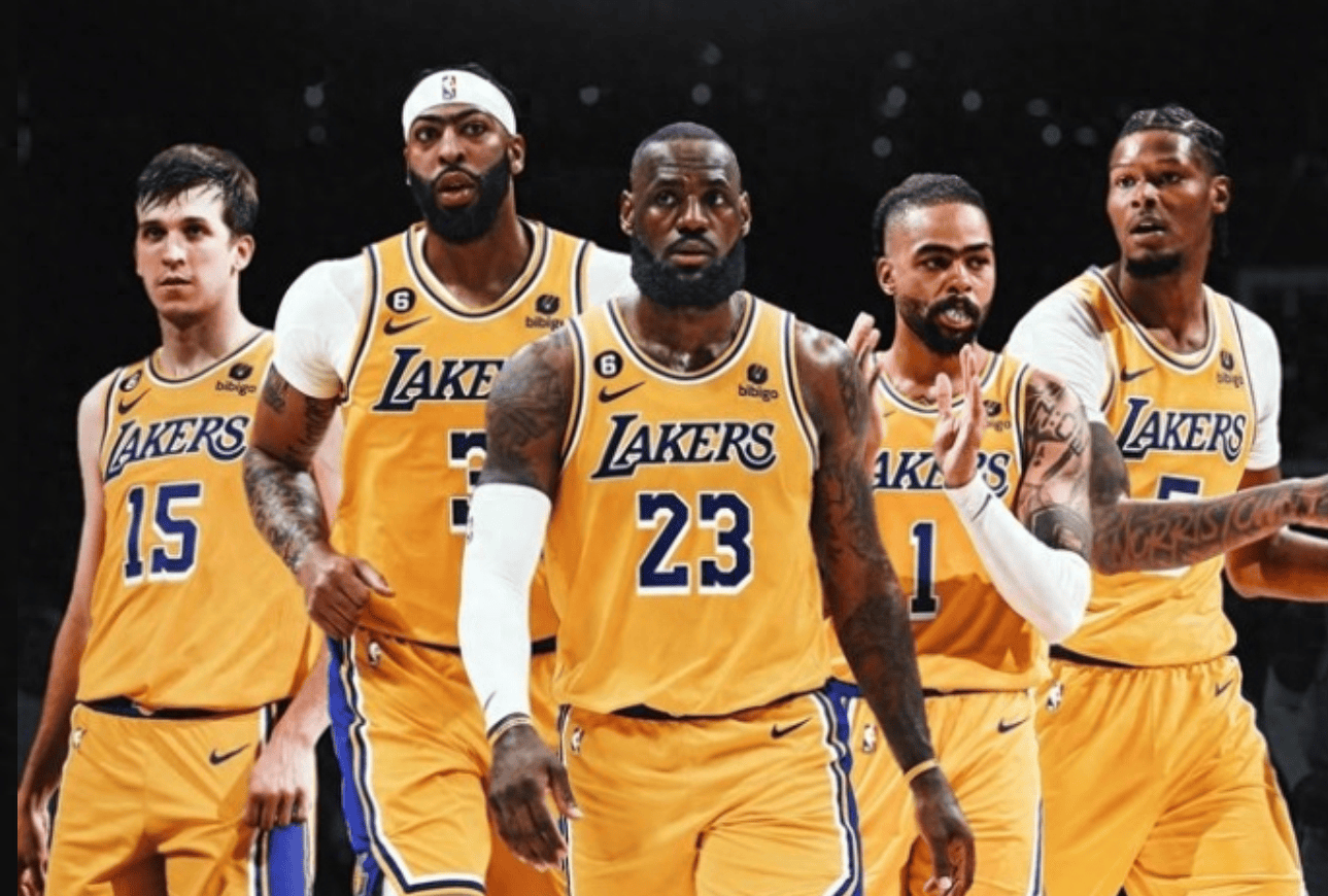 二传不稳教练加戏！科内利亚诺2：3米兰，痛失超级杯冠军（二传起伏教练抢戏，科内利亚诺2-3不敌米兰，无缘超级杯冠军）