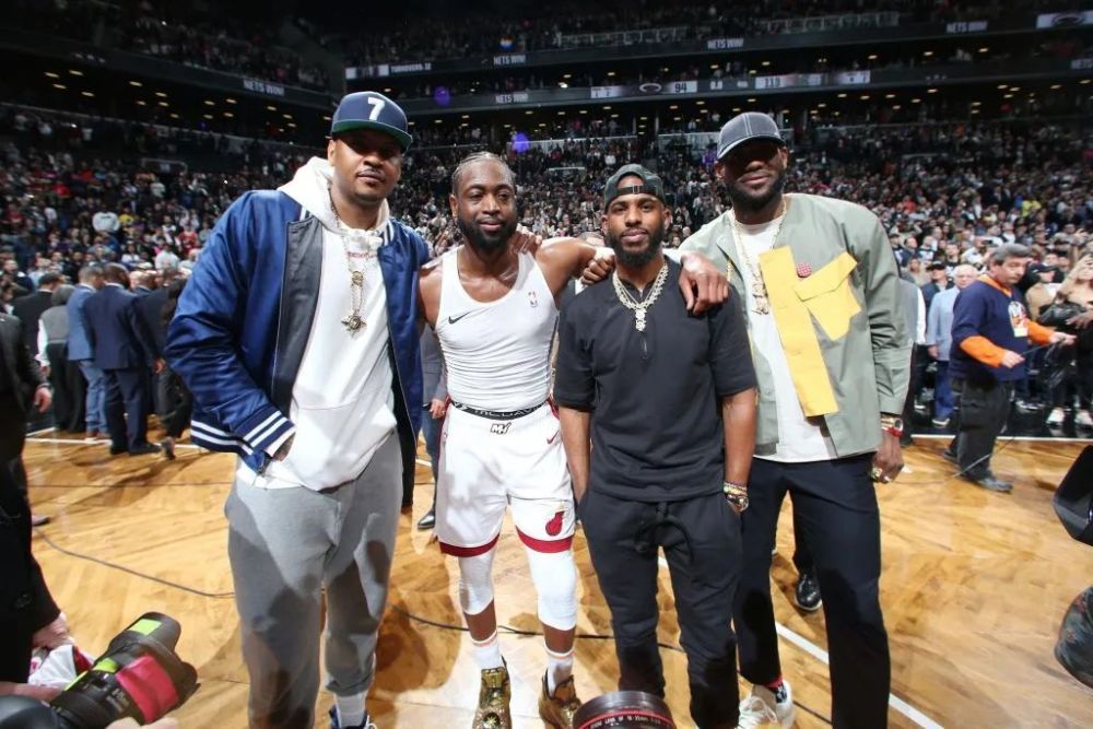 遭对手凶狠铲球，队报：舍瓦利耶只是轻伤，预计不会缺席比赛（被对手凶狠铲翻，队报：舍瓦利耶伤情轻微，预计不影响出场）