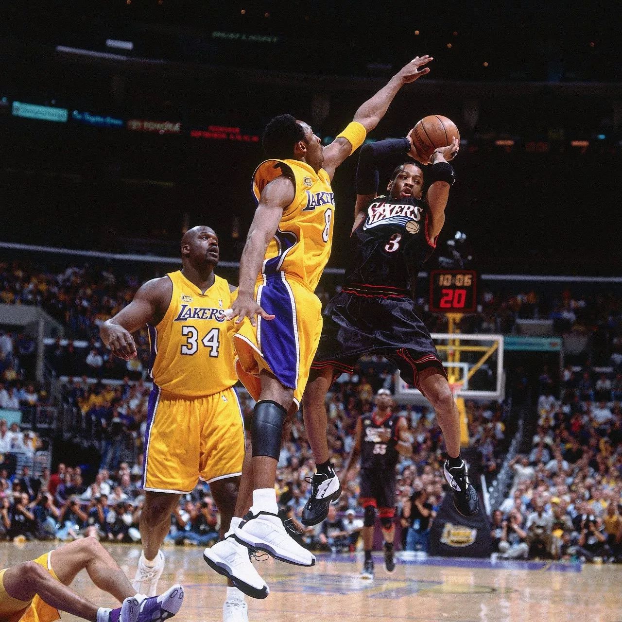 贝尔：维尼修斯和姆巴佩令人失望，他们把进攻变得复杂化了（贝尔：维尼修斯与姆巴佩令人失望，让球队进攻过于复杂）