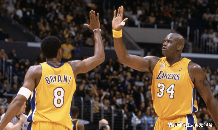 意媒：小斯坦科维奇获比利时联赛十月最佳球员，国米密切关注（意媒称小斯坦科维奇荣膺比甲10月最佳，国米持续关注）