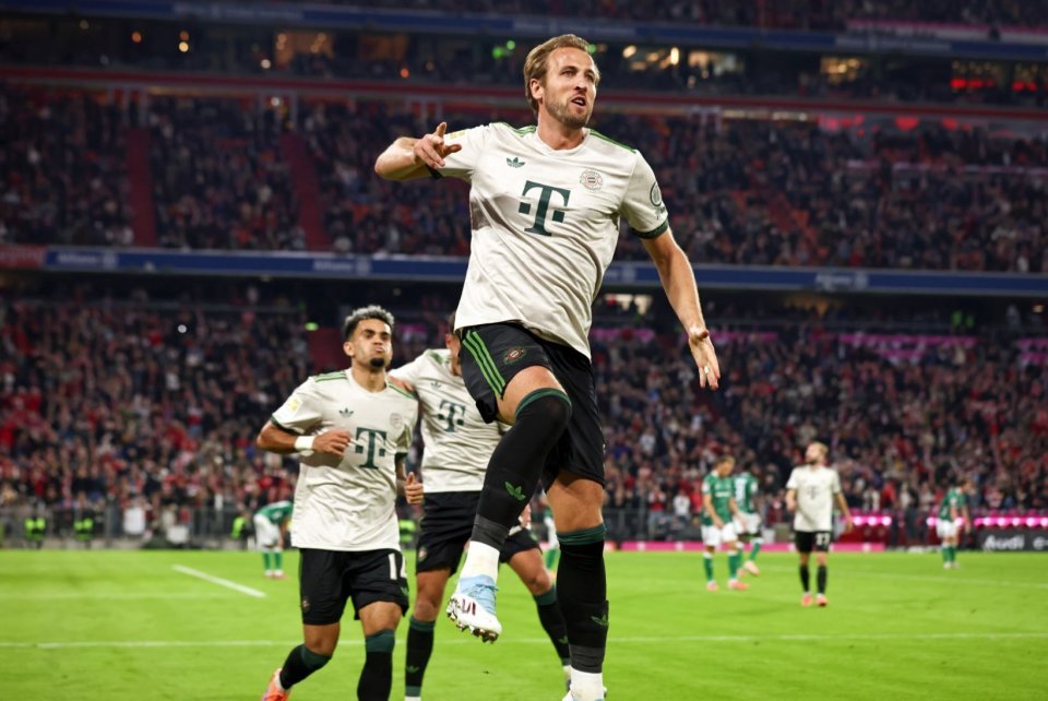 手感低迷！迪亚洛半场9中3&罚球4中1得到8分1板1助攻（状态欠佳！迪亚洛半场9投3中、罚球4罚1中，得到8分1板1助攻）