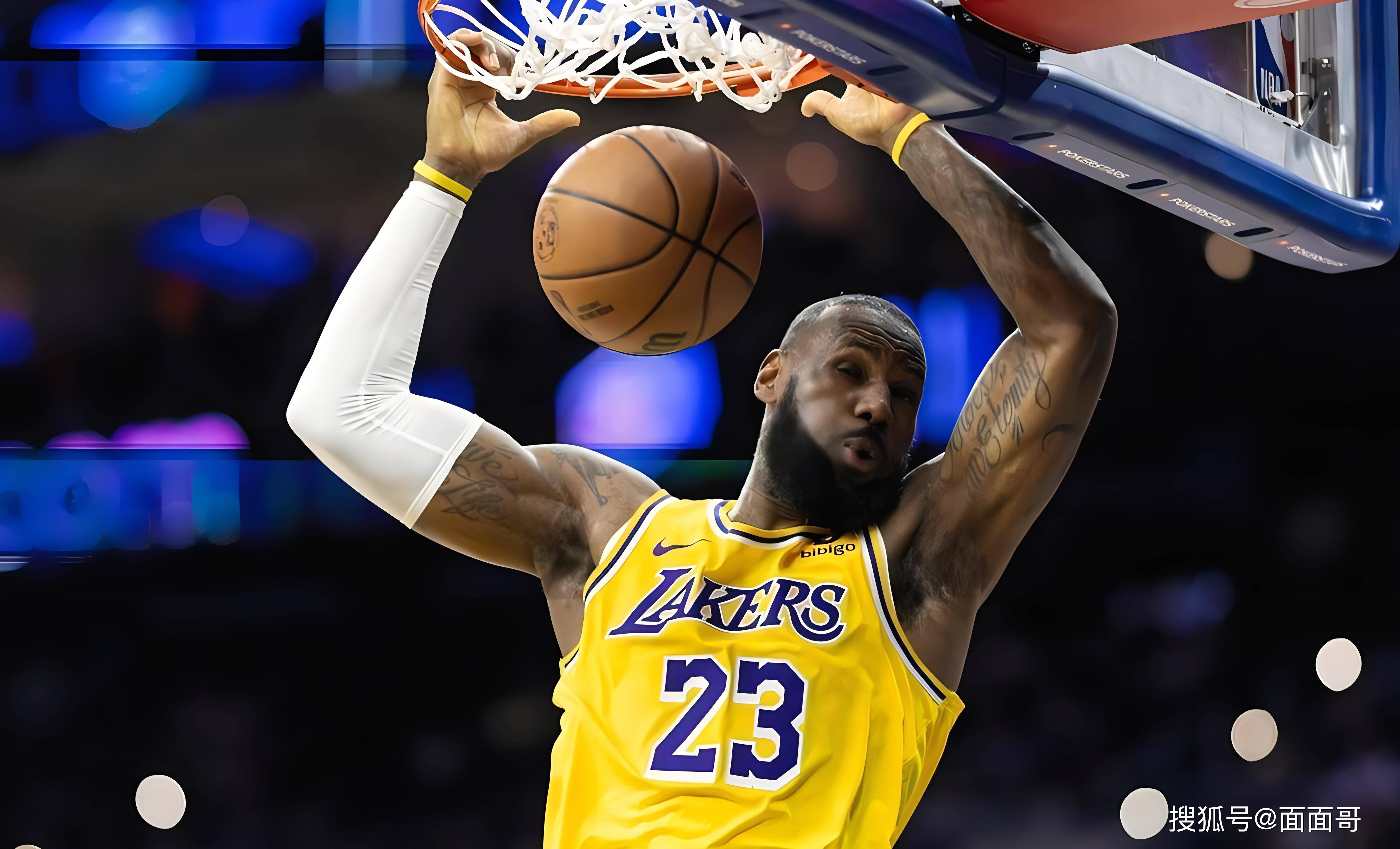 电讯报：阿森纳关注埃尔切中场门多萨，球员解约条款2000万欧（电讯报：阿森纳盯上埃尔切中场门多萨，解约金2000万欧元）